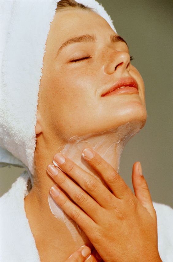 How to Get Rid of Dark Spots and Acne with Glycolic Acid